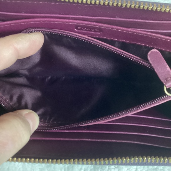 Coach Leather Zip Around Wallet - Picture 13 of 13